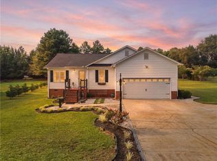 103 Randall Rd, Easley, SC 29642