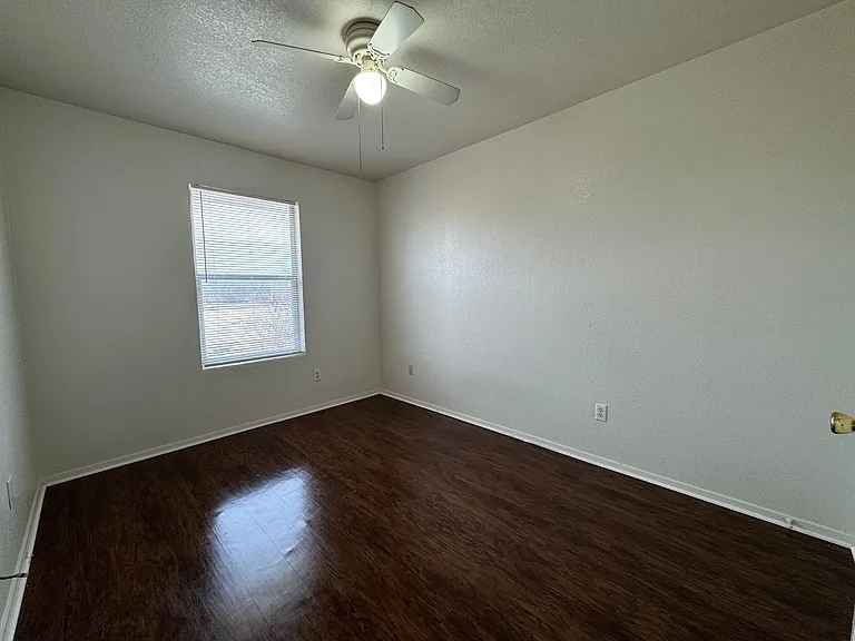 1709 Kylie Circle — Photo 31