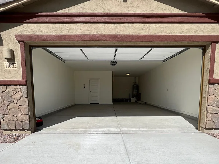 11652 N Village Vista Pl — Photo 34