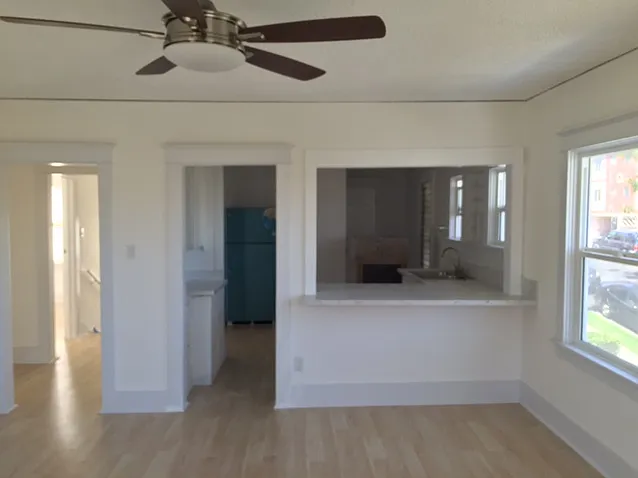 421 Normandie Pl #1/2 — Photo 4