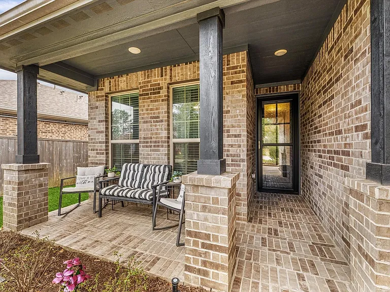 133 Pepper Grass Pl — Photo 4