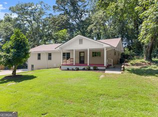 1112 Riverside Ter, Gainesville, GA 30501