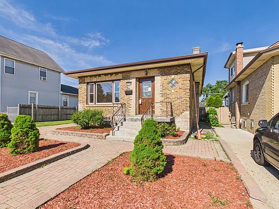 2nd image of 2716 N 75th Ct