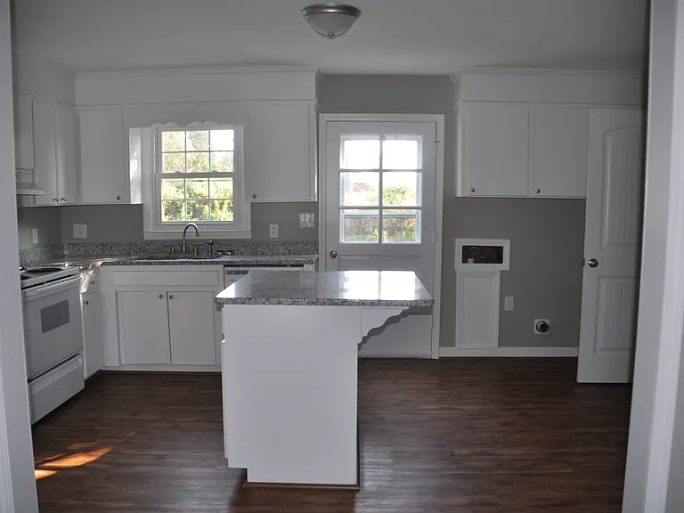 1616 Springfield Rd #B — Photo 4