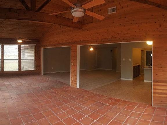 Additional living room