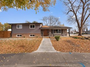 1502 Ruart Dr, Loveland, CO 80538