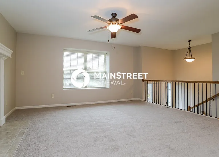 18521 E 20th Street Ct — Photo 3