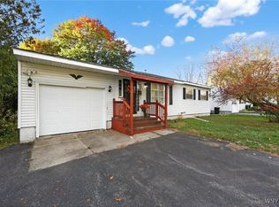 403 Brody Dr, Utica, NY 13502