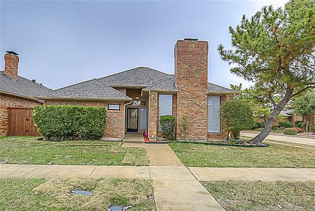 1st image of 802 Oakway Ct