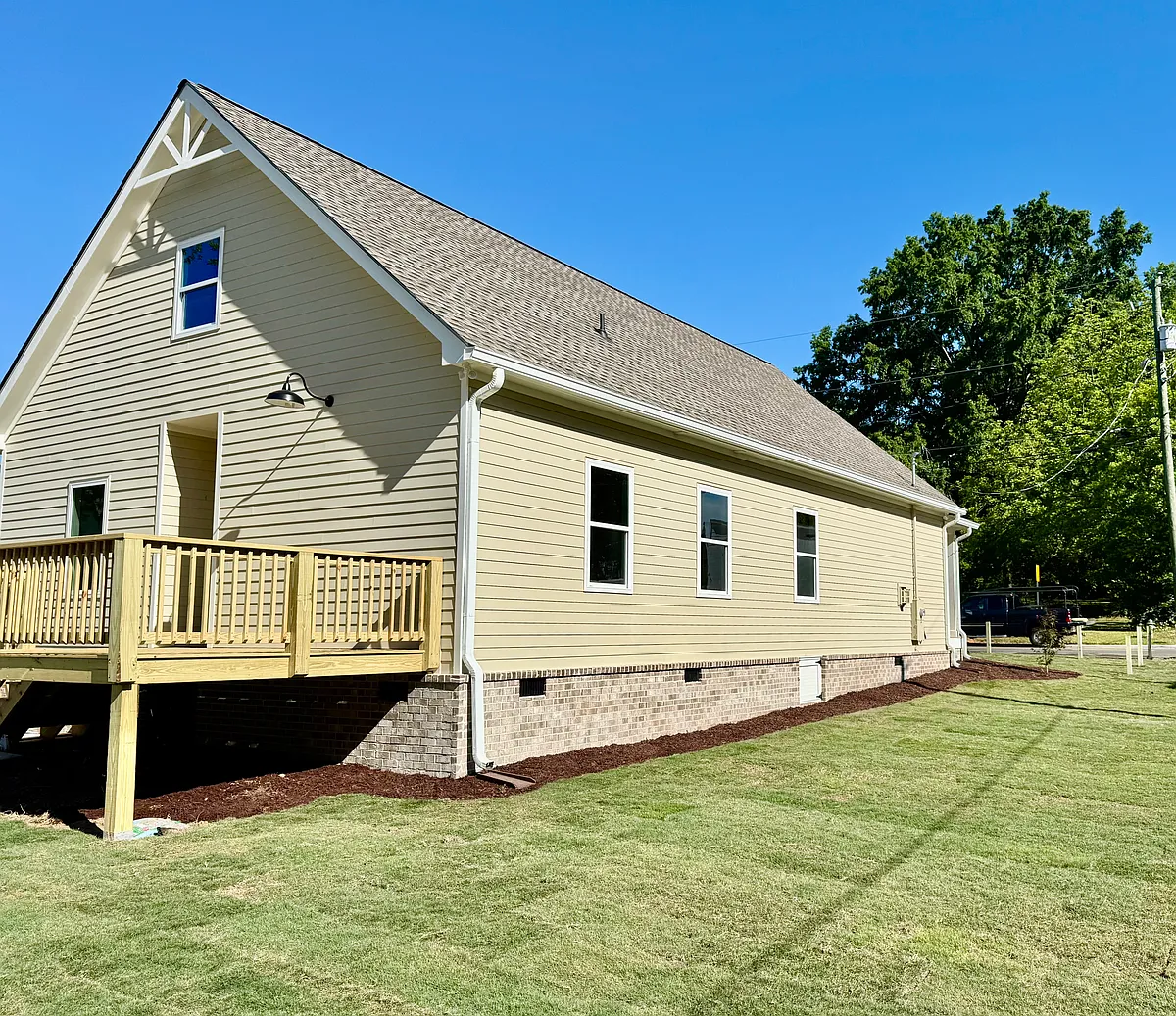 Building Photo - 416 Davis St