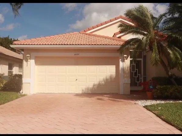 8837 Thames River Dr, Boca Raton, FL 33433