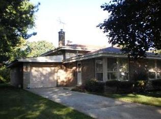 729 Lavergne Ave, Wilmette, IL
