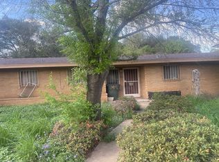 1802 Clark Blvd, Laredo, TX 78043
