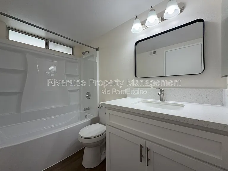 11883 Bayless St — Photo 31