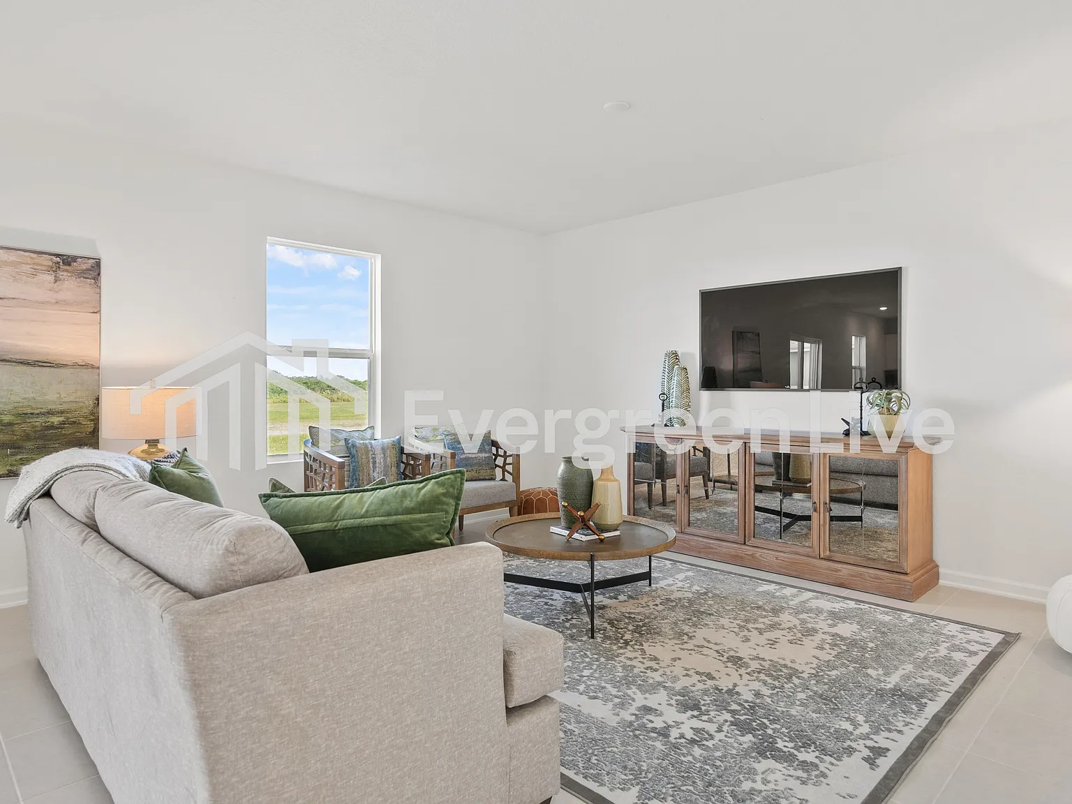 5 bed, 3.0 bath, 2451 sqft, $2,465 — Photo 4