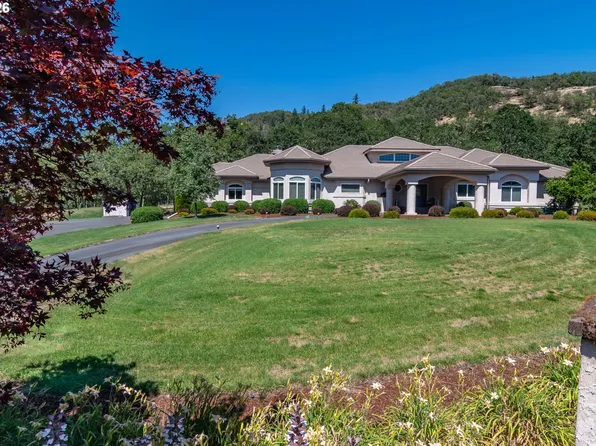 175 Echo Canyon Ln, Roseburg, OR 97471