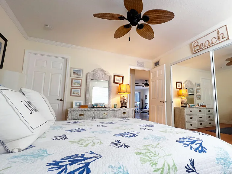 3541 NE Ocean Blvd #15 — Photo 26