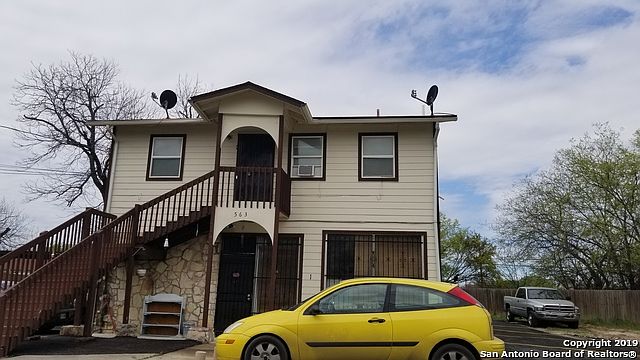 1st image of 563 SW 39th St APT 6
