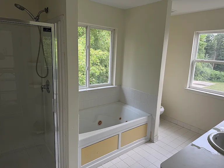 7137 Cambridge Dr — Photo 14