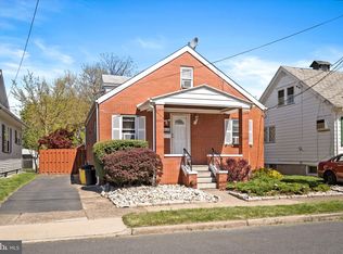 512 E Brown St, Hamilton, NJ 08610