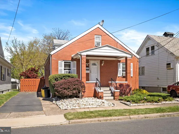 512 E Brown St, Hamilton, NJ 08610