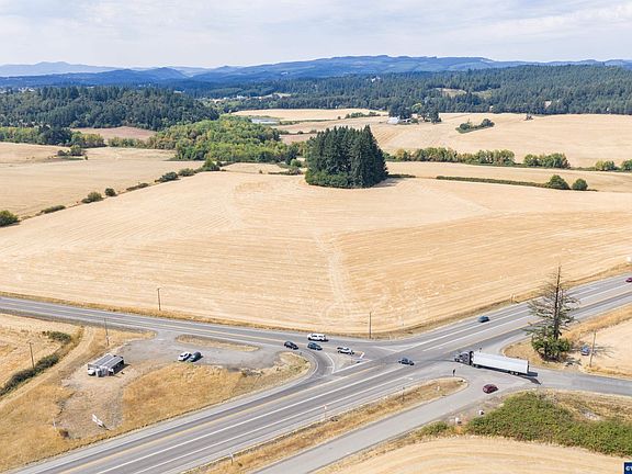 3rd image of Ta 155368 Hwy #22