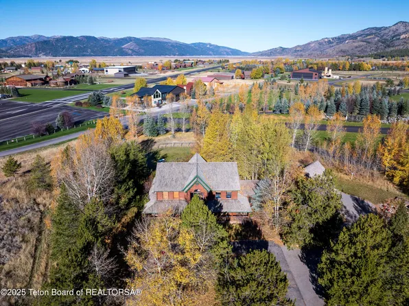 83 Buck Ln, Alpine, WY 83128