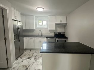 52 Maple Ave #3, Wallingford, CT 06492