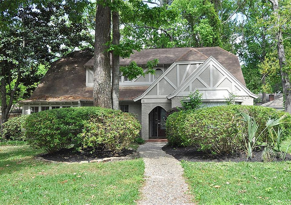 1st image of 3315 Village Oaks Dr