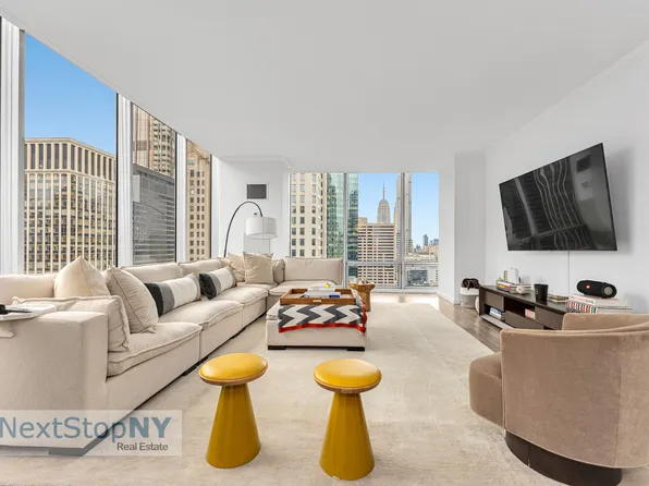 641 5th Avenue image 1 of 9