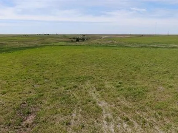 4560 186th Blvd, Russell, KS 67665