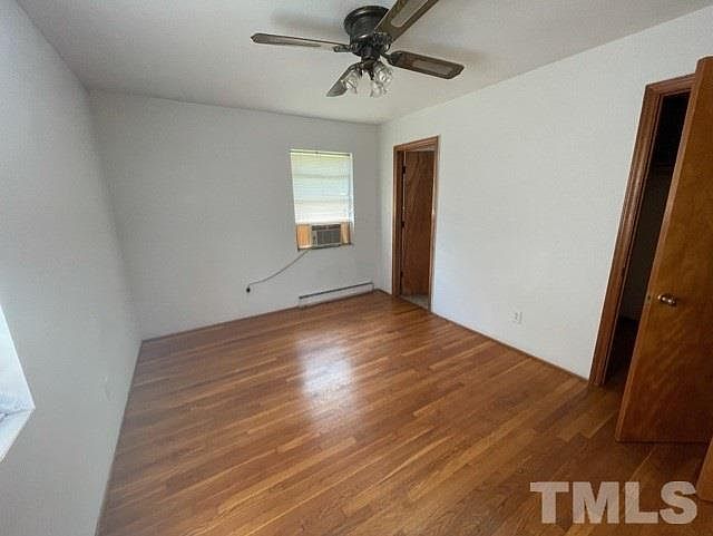 2nd image of 1564 Varsity Dr