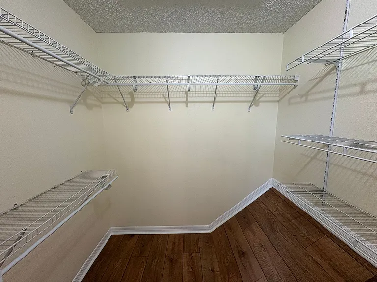 13168 Lexington Summit St — Photo 21