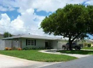 2815 SW 9th St, Boynton Beach, FL 33435