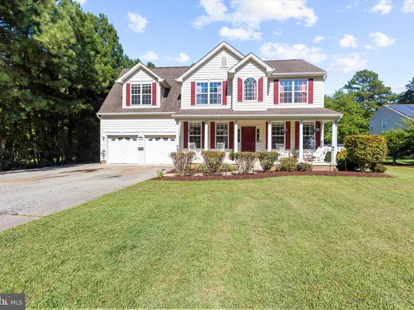 18394 Chestnut St, Lexington Park, MD 20653