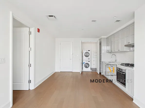 100 Claremont Avenue #15D, photo 4