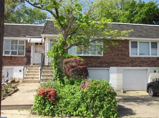 3252 Tara Rd, Philadelphia, PA 19154