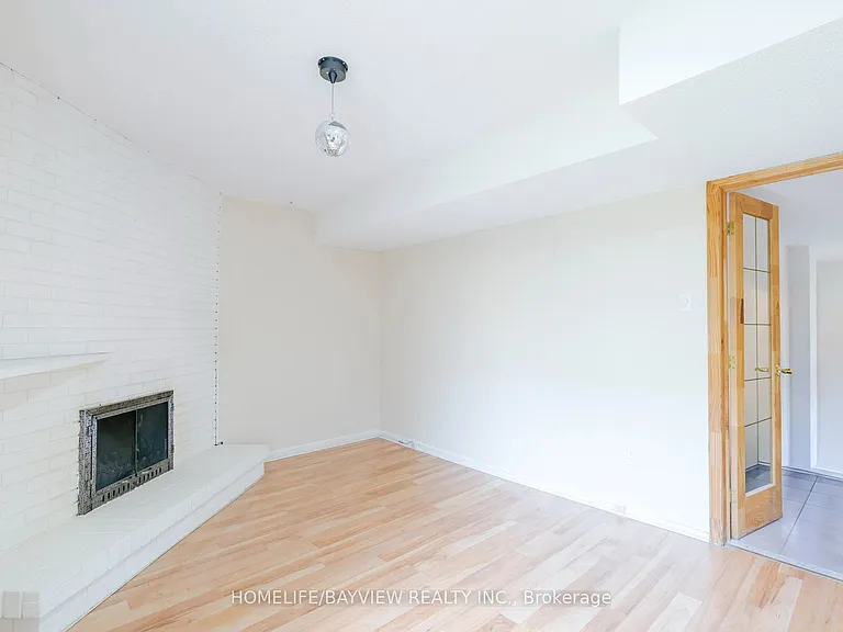17 Stoneham Rd — Photo 8