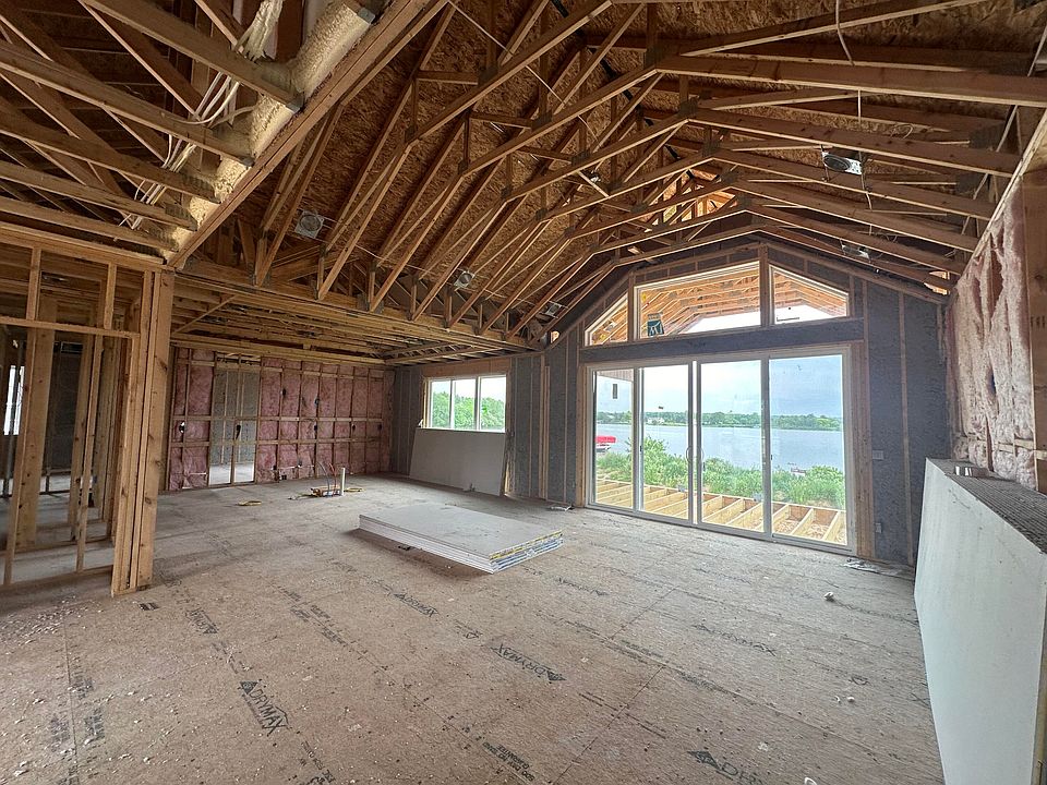 2nd image of 25595 Island View Ln