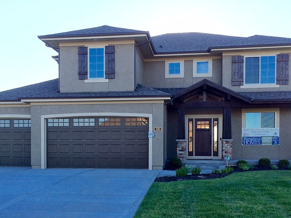 1st image of 136 NW Nutall Dr