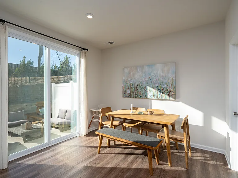 2418 Heathcliff Trl — Photo 8