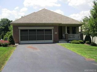 2 S Shore Dr, Elma, NY 14059