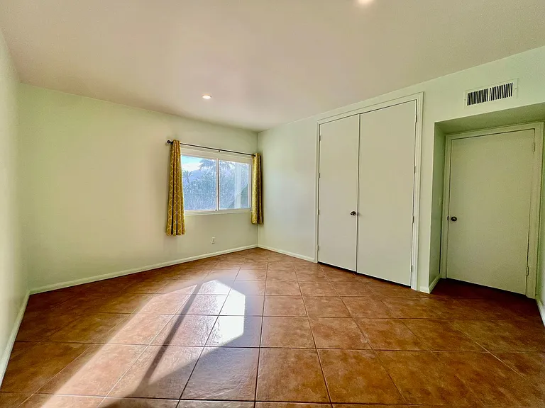 3663 E Paseo Barbara — Photo 19