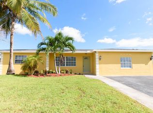 4558 Avalon St, Boca Raton, FL 33428