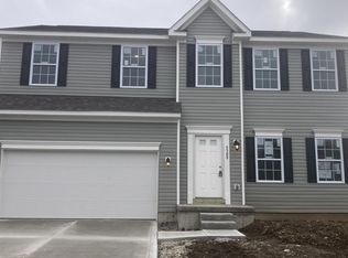 5309 Karst Cir, Ashville, OH 43103