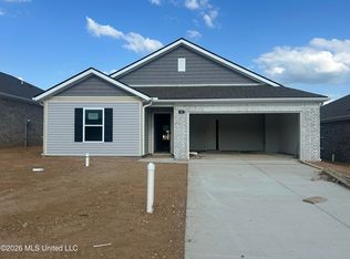 19 S Thorn Tree St, Byhalia, MS 38611