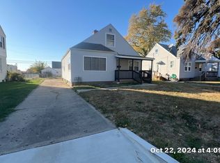 3123 N Sherwood Ave, Peoria, IL 61604