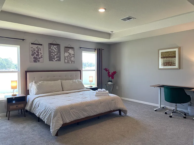 315 Lily Ln — Photo 10