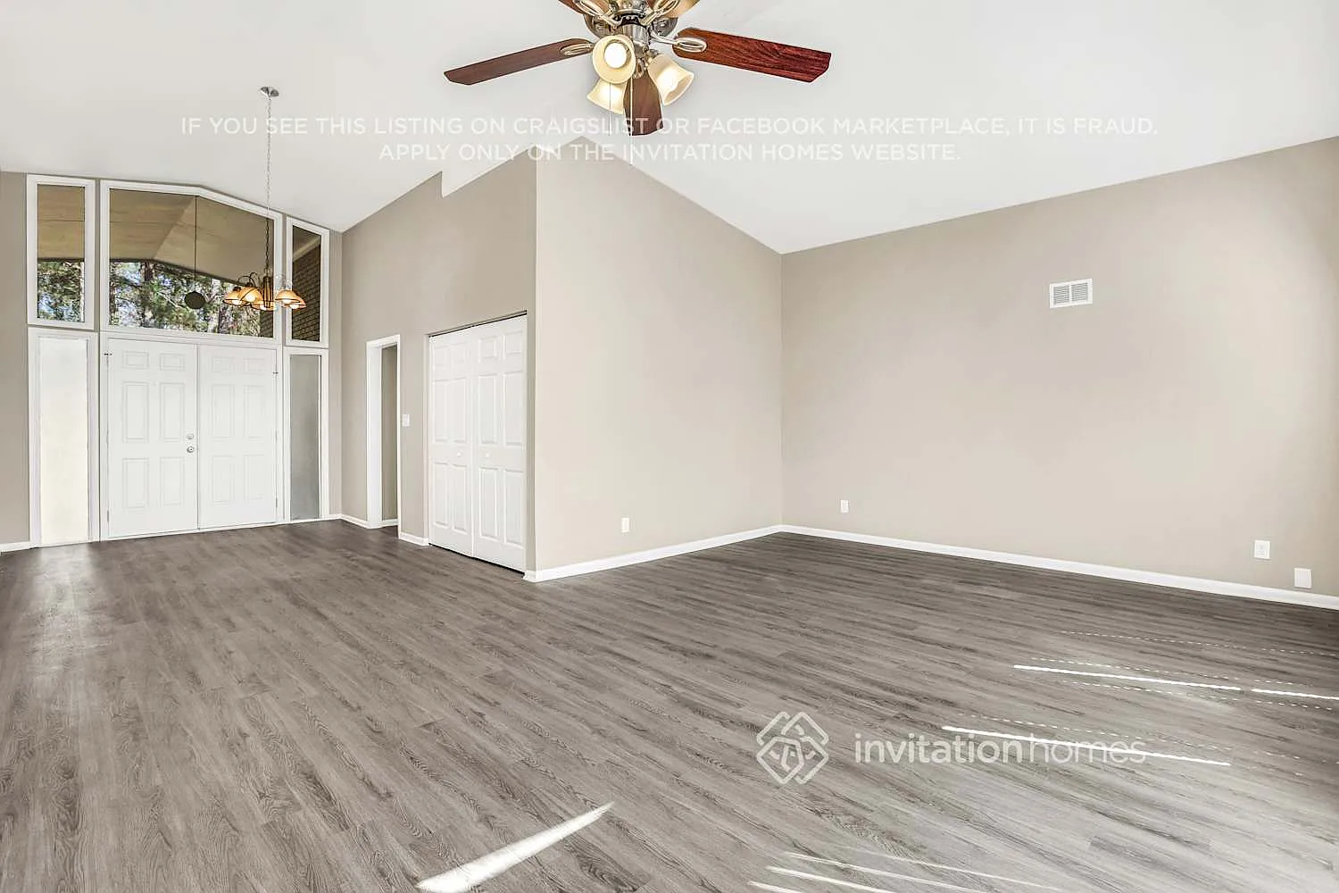 4616 Greenleaf Cir Sw Atlanta, GA 30331 — Photo 2