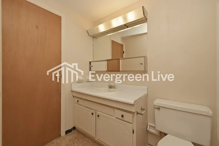 5718 Troy Villa Blvd — Photo 11